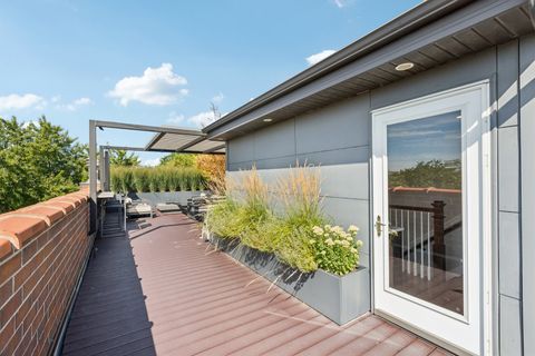 Tiny photo for 2307 N Greenview Avenue #3, Chicago, IL 60614 (MLS # 12476545)
