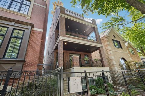 Tiny photo for 2307 N Greenview Avenue #3, Chicago, IL 60614 (MLS # 12476545)