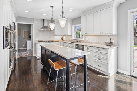 Tiny photo for 3325 Prestwick Lane, Northbrook, IL 60062 (MLS # 12625597)