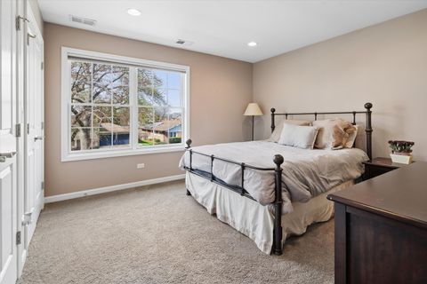 Tiny photo for 3325 Prestwick Lane, Northbrook, IL 60062 (MLS # 12625597)