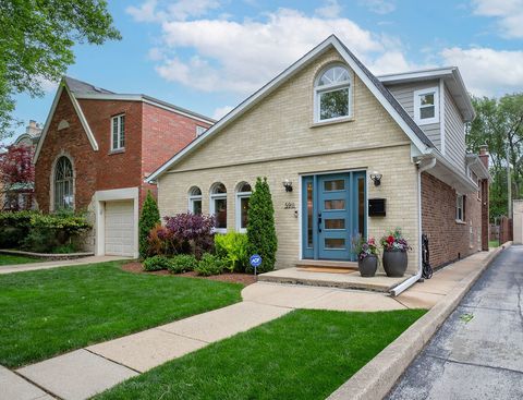 Tiny photo for 5911 N Keating Avenue, Chicago, IL 60646 (MLS # 12653407)