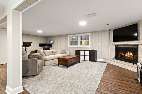 Tiny photo for 5911 N Keating Avenue, Chicago, IL 60646 (MLS # 12653407)