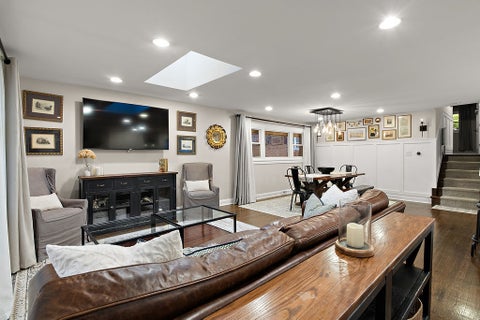 Tiny photo for 5911 N Keating Avenue, Chicago, IL 60646 (MLS # 12653407)