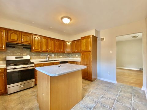 Tiny photo for 830 Latimer Lane, Flossmoor, IL 60422 (MLS # 12508304)