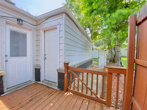 Tiny photo for 830 Latimer Lane, Flossmoor, IL 60422 (MLS # 12508304)