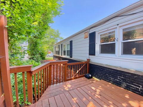 Tiny photo for 830 Latimer Lane, Flossmoor, IL 60422 (MLS # 12508304)