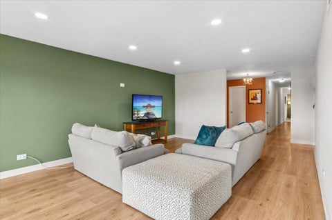 Tiny photo for 1010 N Harlem Avenue #504, River Forest, IL 60305 (MLS # 12764788)