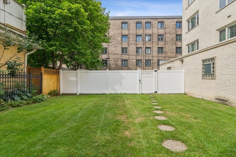 Tiny photo for 1010 N Harlem Avenue #504, River Forest, IL 60305 (MLS # 12764788)