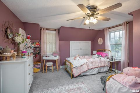 Tiny photo for 2636 12TH Street, Moline, IL 61265 (MLS # QC4269535)