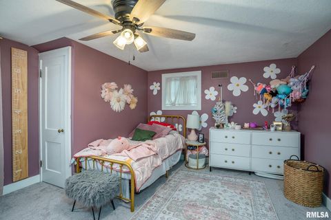 Tiny photo for 2636 12TH Street, Moline, IL 61265 (MLS # QC4269535)