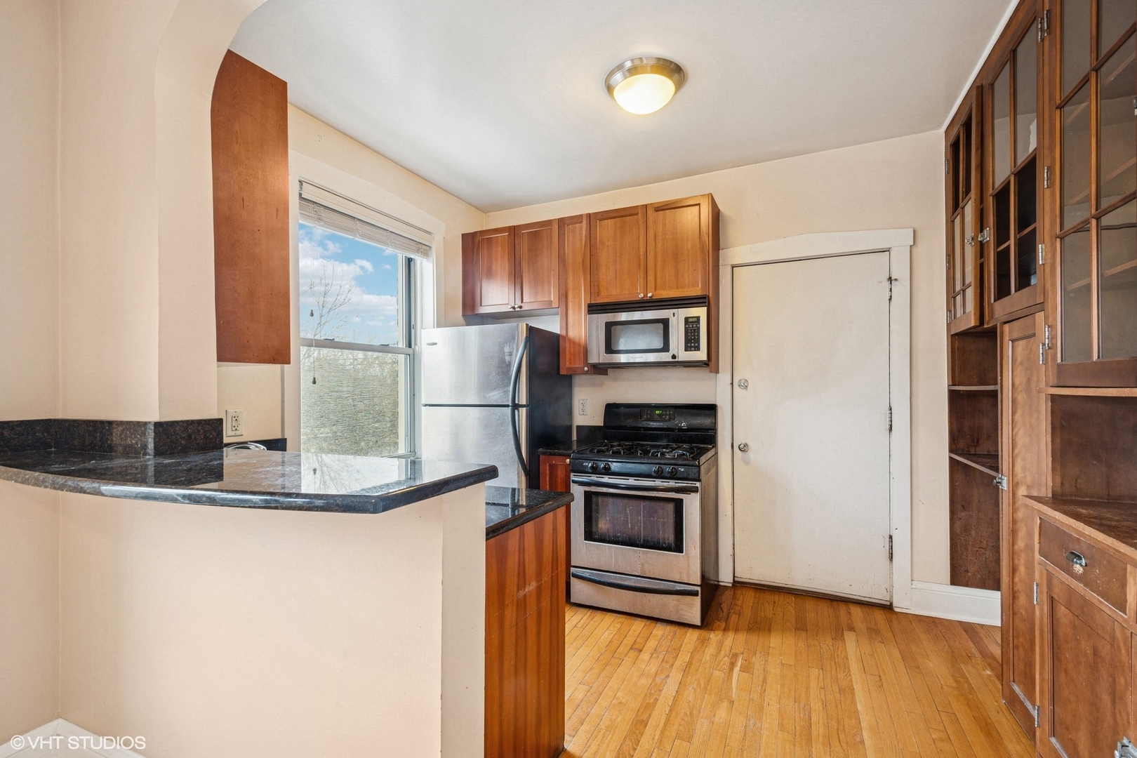 5454 S Cornell Avenue 3W