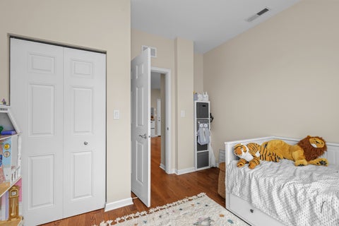 Tiny photo for 5300 N Lincoln Avenue #3C, Chicago, IL 60625 (MLS # 12770055)