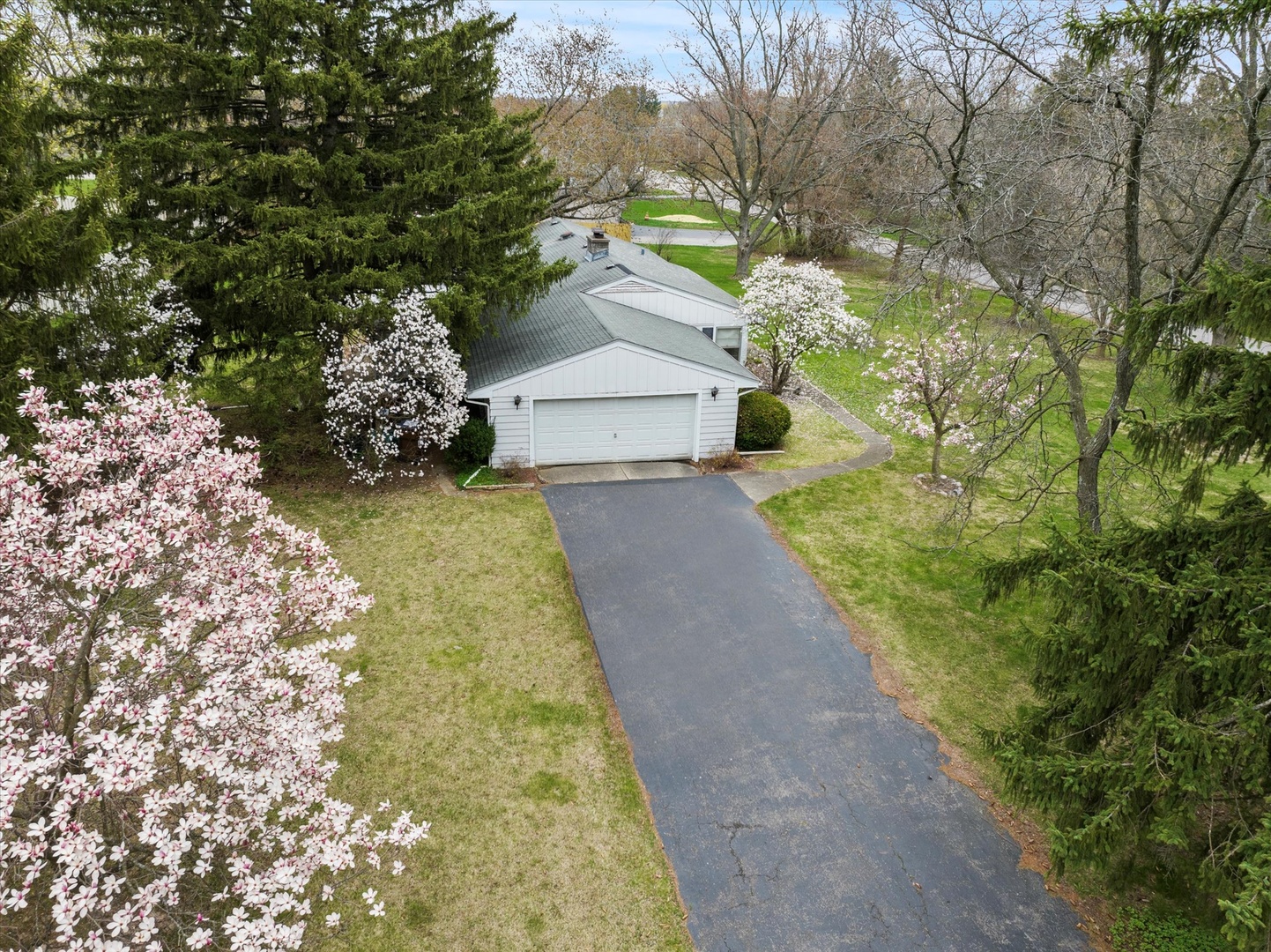 22W584 Ahlstrand Road