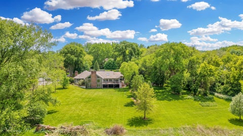 Tiny photo for 39W944 Deer Run Drive, St. Charles, IL 60175 (MLS # 12753015)