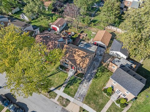 A home in Dolton