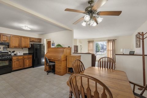 Tiny photo for 5644 Appomattox Road, Davenport, IA 52806 (MLS # 12599876)