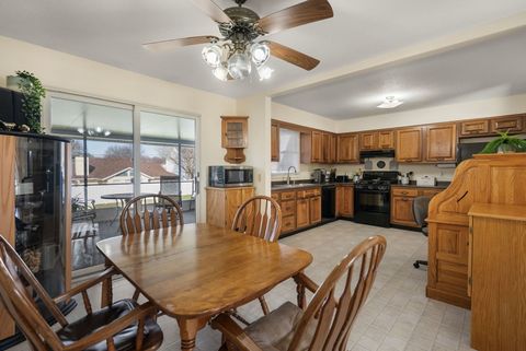 Tiny photo for 5644 Appomattox Road, Davenport, IA 52806 (MLS # 12599876)