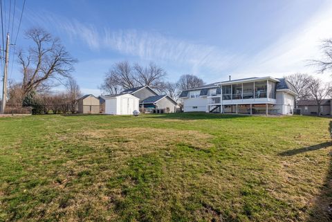 Tiny photo for 5644 Appomattox Road, Davenport, IA 52806 (MLS # 12599876)