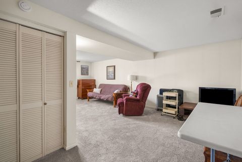 Tiny photo for 5644 Appomattox Road, Davenport, IA 52806 (MLS # 12599876)