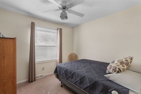 Tiny photo for 5644 Appomattox Road, Davenport, IA 52806 (MLS # 12599876)