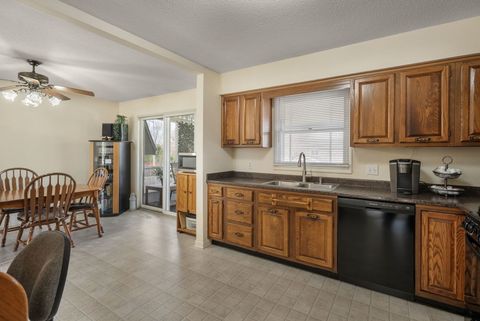 Tiny photo for 5644 Appomattox Road, Davenport, IA 52806 (MLS # 12599876)