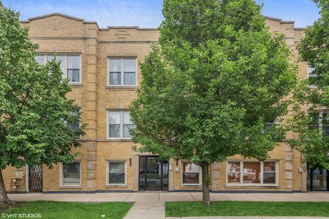 Photo of 1951 N Monticello Avenue #1, Chicago, IL 60647 (MLS # 12456382)