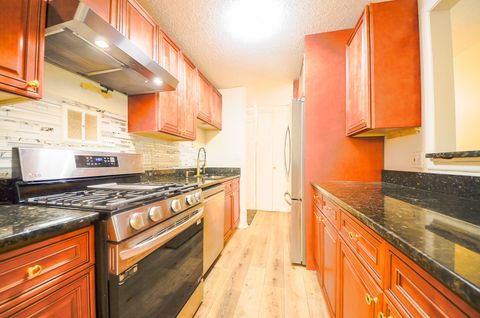 Tiny photo for 1206 S New Wilke Road #108, Arlington Heights, IL 60005 (MLS # 12542647)