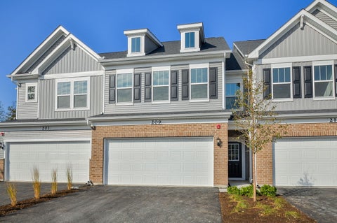 Photo of 209 Weirich Way #81002, Batavia, IL 60510 (MLS # 12782504)