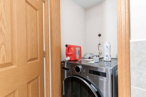 Tiny photo for 313 W 23rd Street #601, Chicago, IL 60616 (MLS # 12620973)