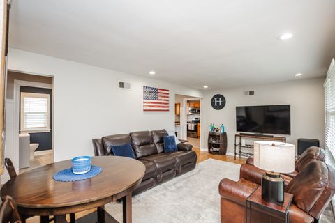 Tiny photo for 15W492 Concord Street, Elmhurst, IL 60126 (MLS # 12604772)