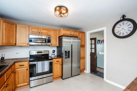 Tiny photo for 15W492 Concord Street, Elmhurst, IL 60126 (MLS # 12604772)