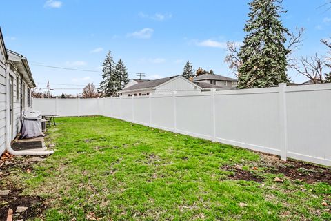 Tiny photo for 15W492 Concord Street, Elmhurst, IL 60126 (MLS # 12604772)