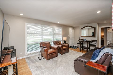 Tiny photo for 15W492 Concord Street, Elmhurst, IL 60126 (MLS # 12604772)