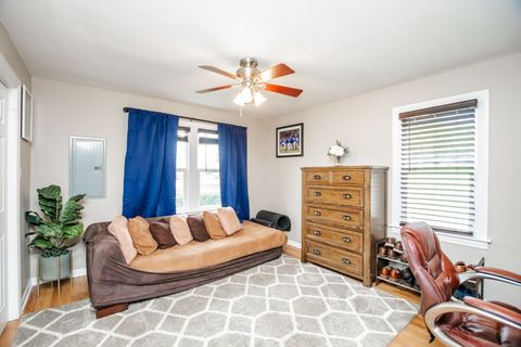 Tiny photo for 15W492 Concord Street, Elmhurst, IL 60126 (MLS # 12604772)