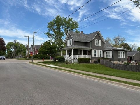 Tiny photo for 43 N Green Street, Carpentersville, IL 60110 (MLS # 12370990)