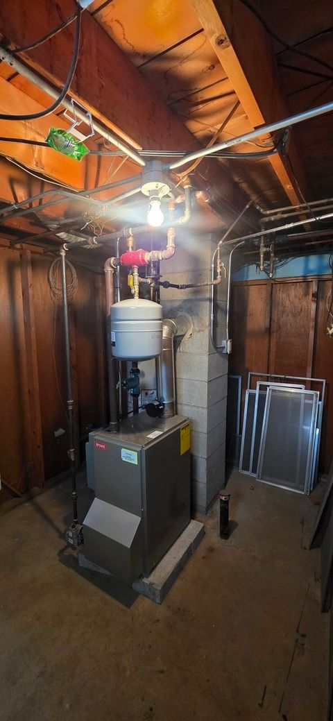 Tiny photo for 523 8th Street, Chicago Heights, IL 60411 (MLS # 12523255)