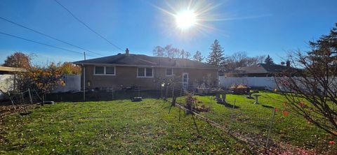 Tiny photo for 523 8th Street, Chicago Heights, IL 60411 (MLS # 12523255)