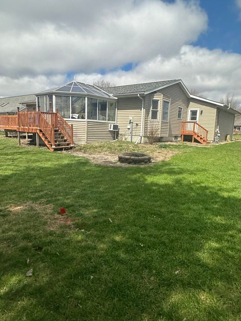 Tiny photo for 610 Kelley Drive, Heyworth, IL 61745 (MLS # 12603225)