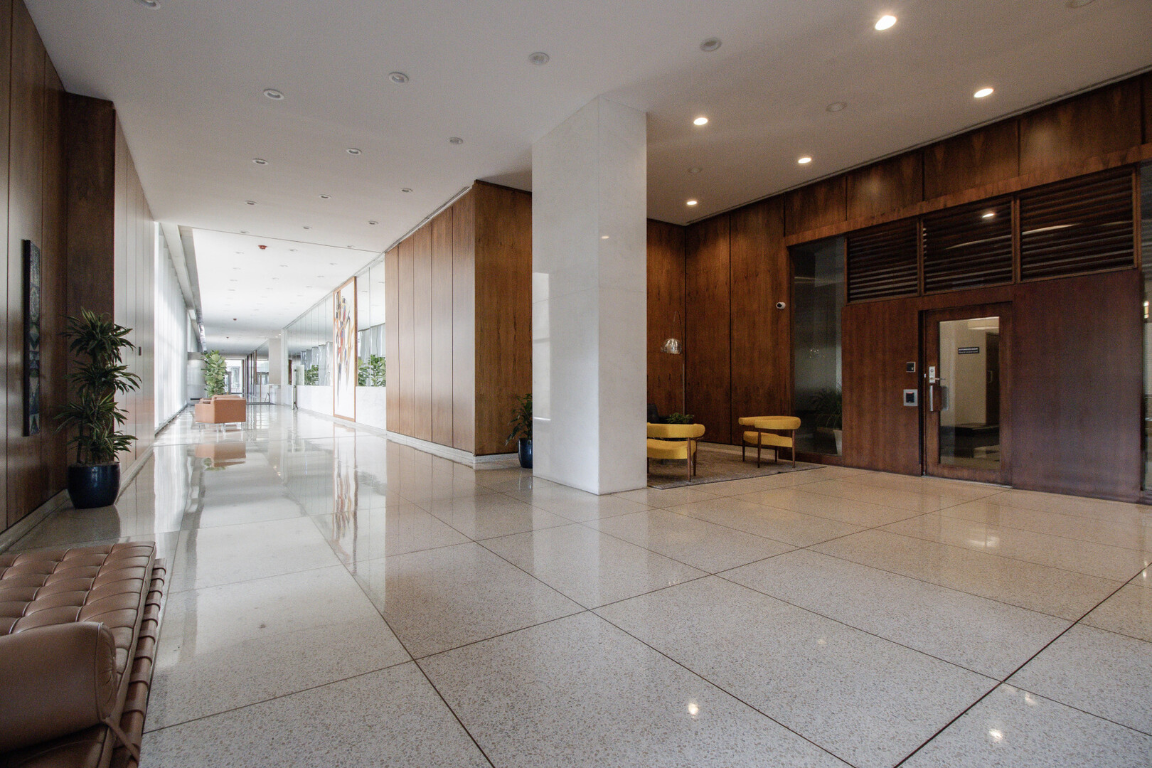 3600 N Lake Shore Drive 1320
