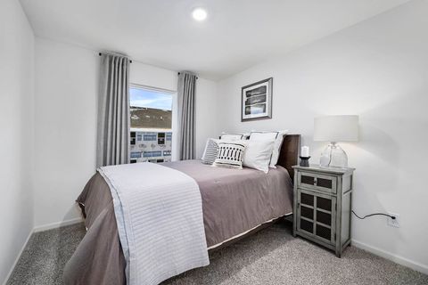 Tiny photo for 884 Briar Glen Court, Hampshire, IL 60140 (MLS # 12622529)