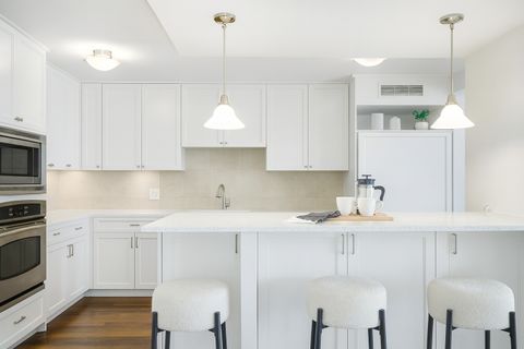 Tiny photo for 1212 N Lake Shore Drive #12CN, Chicago, IL 60610 (MLS # 12508141)