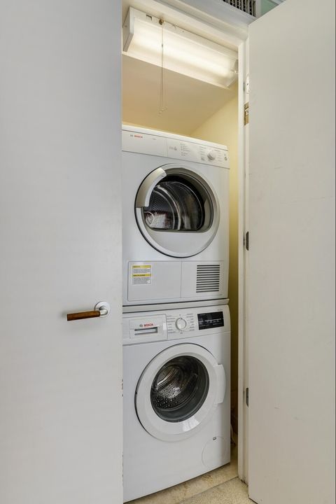 Tiny photo for 1212 N Lake Shore Drive #12CN, Chicago, IL 60610 (MLS # 12508141)