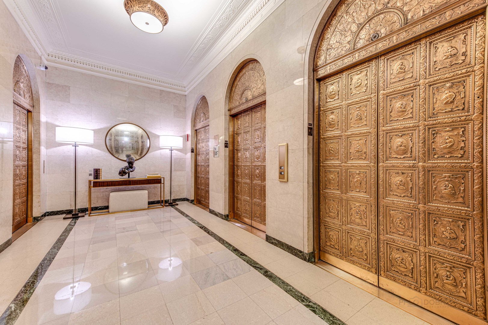 310 S MICHIGAN Avenue 1207