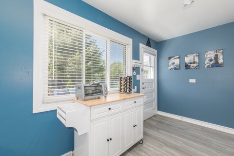 Tiny photo for 336 S Maple Street, Mount Prospect, IL 60056 (MLS # 12674750)
