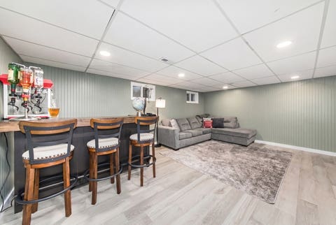 Tiny photo for 336 S Maple Street, Mount Prospect, IL 60056 (MLS # 12674750)