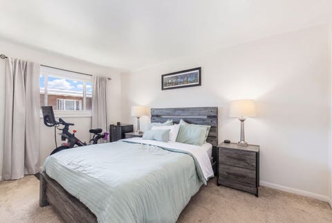 Tiny photo for 336 S Maple Street, Mount Prospect, IL 60056 (MLS # 12674750)