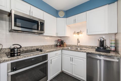 Tiny photo for 336 S Maple Street, Mount Prospect, IL 60056 (MLS # 12674750)