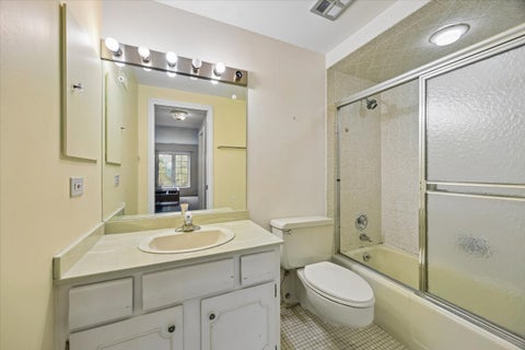 Tiny photo for 3427 Vollmer Road #303, Flossmoor, IL 60422 (MLS # 12690006)