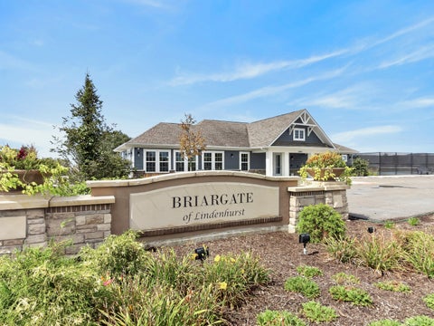 Tiny photo for 2861 Briargate Drive, Lindenhurst, IL 60046 (MLS # 12751979)