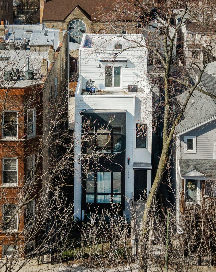 1714 N Washtenaw Avenue 2